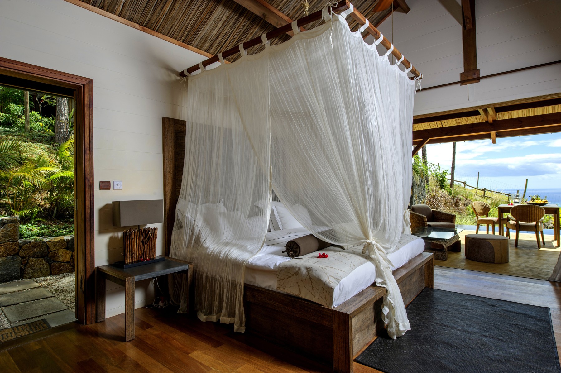 Suite Vue Mer piscine
